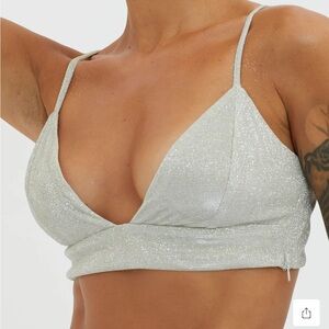 NWT Le Lis Silver Glitter Crop Top - Selfie Leslie